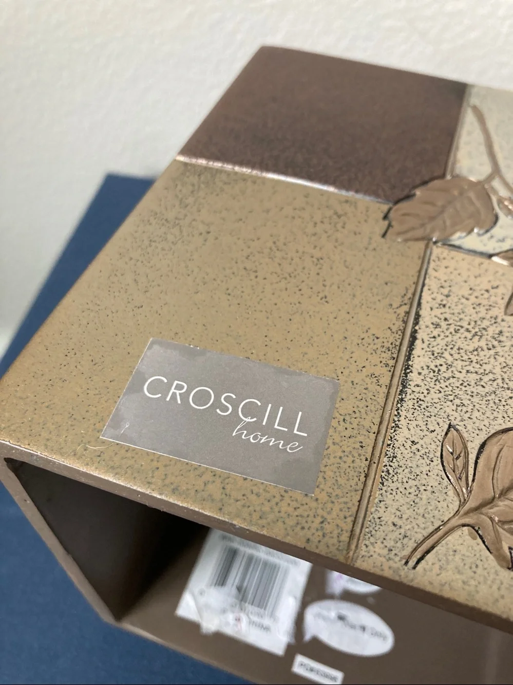 Croscill Home tissue Box cover Lancaster Leaf Motif Metallic Hand Painted
